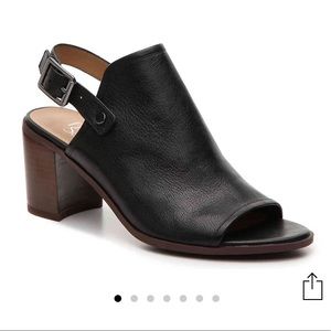 Franco Sarto Humor Block heel black leather sandal